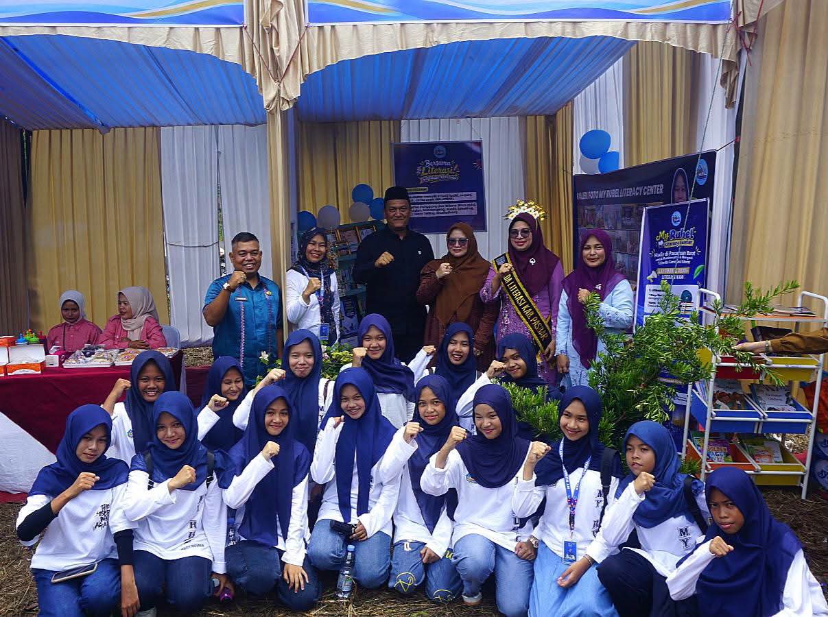 Buka Festival Literasi Pasbar 2026, Wabup M. Ihpan Dorong Generasi Kritis dan Berdaya Saing