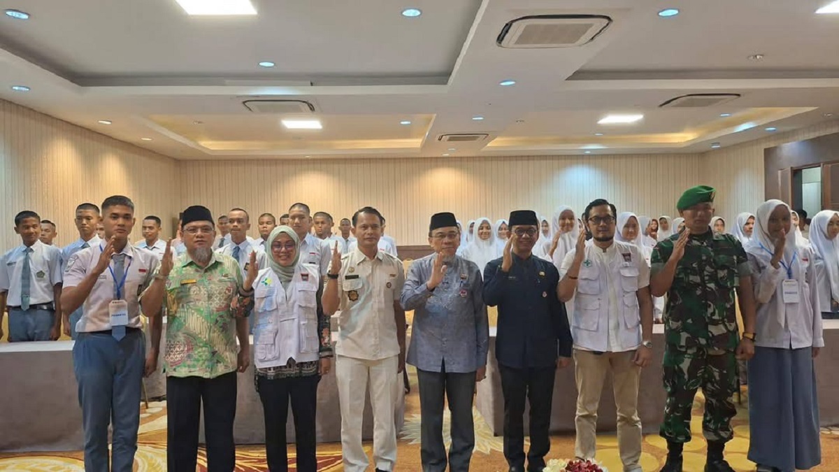 Ciptakan Generasi Tangguh, Paskibraka Padang Ditempa Lewat Diklat Ketat