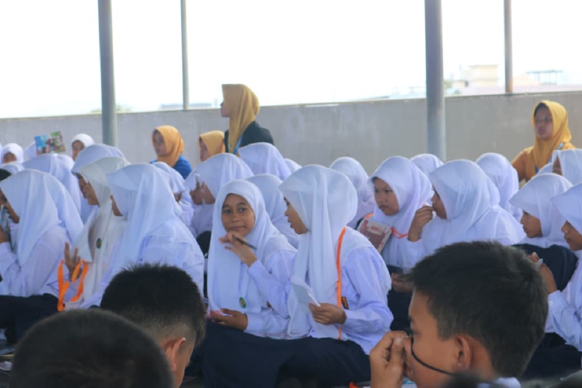 Sambut Siswa Baru, SMPN 2 Padang Gelar MPLS 2026/2027 Bertema 
