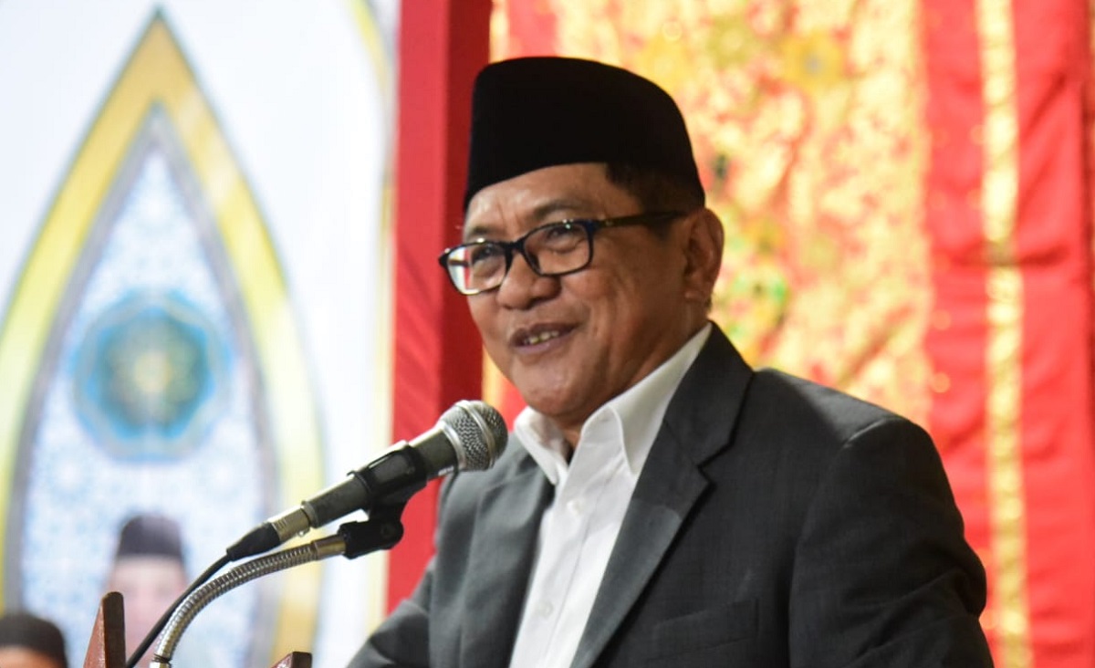 Hadiri Pengukuhan Tuangku di VII Koto, Bupati JKA Beri Pesan Menginspirasi untuk Santri