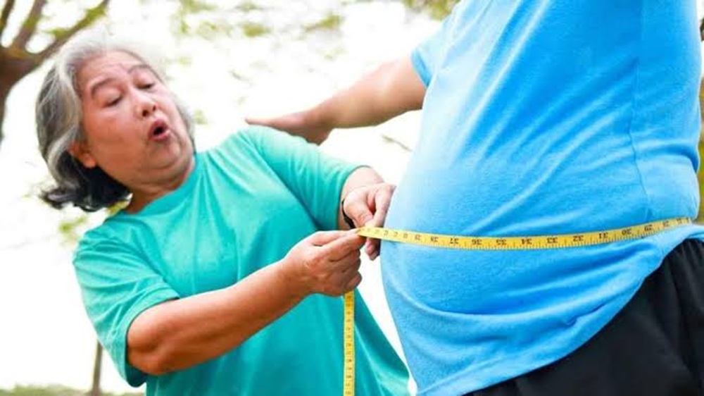 3 Tips Mencegah Obesitas pada Lansia dengan Pola Hidup Sehat