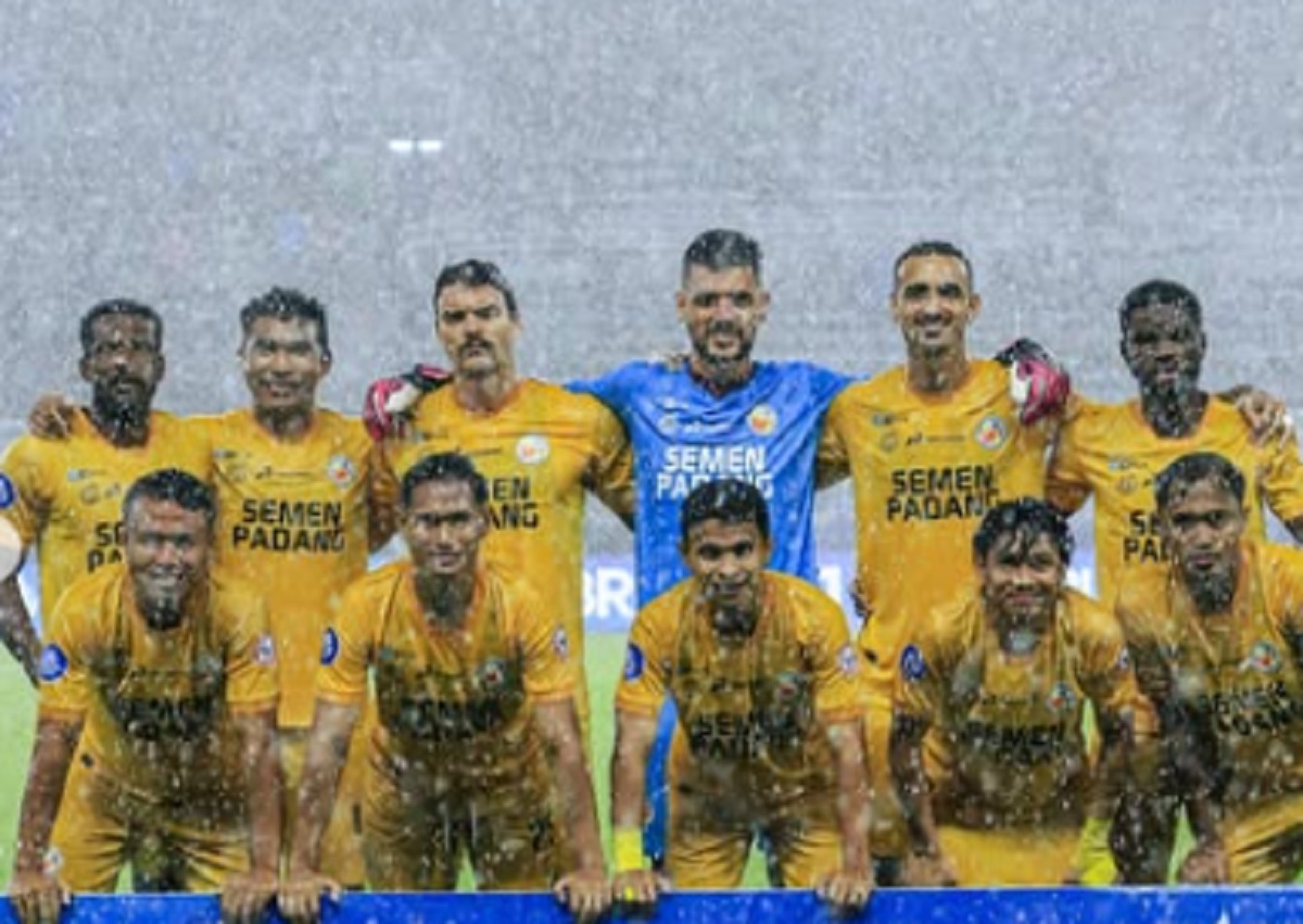 Jadwal Penentu Degradasi Liga 1: Semen Padang, PSS Sleman, dan Barito Bertarung di Waktu yang Sama