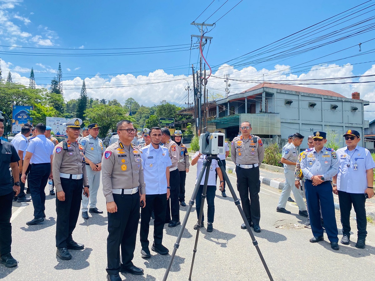 Polda Sumbar Gunakan Teknologi Canggih untuk Ungkap Penyebab Kecelakaan Bus ALS di Padang Panjang