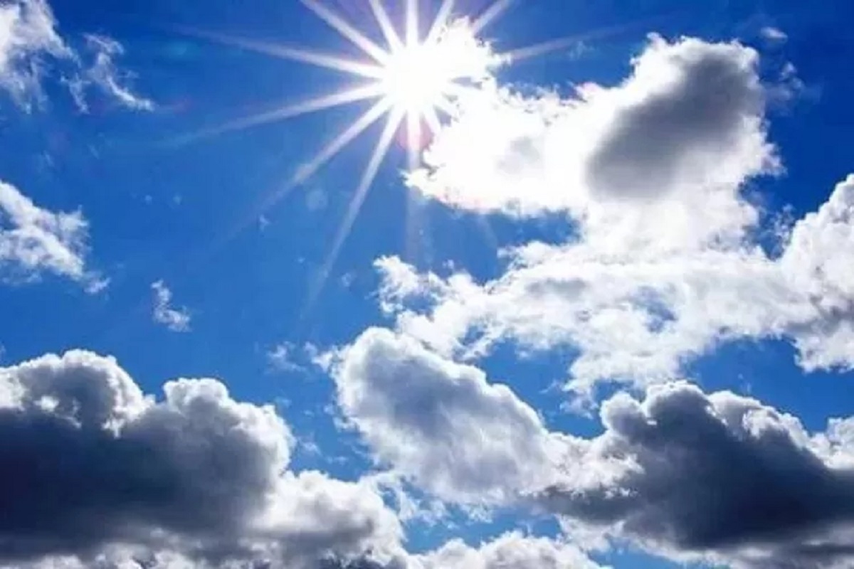 Cuaca Sumatera Barat Didominasi Kabut dan Awan pada 1 Juli 2025, Warga Diimbau Waspada