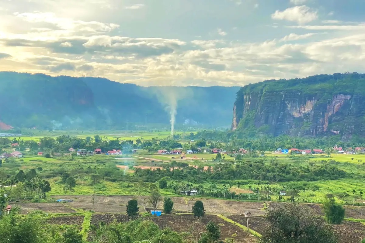Lembah Harau Sumbar, Pesonanya Disebut Mirip Desa Konoha di Manga Naruto