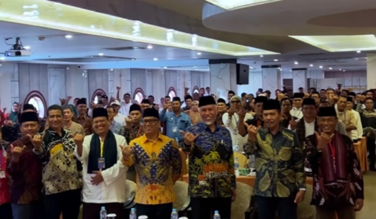 Gubernur Sumbar Serukan Kolaborasi Perantau Minang Majukan Daerah melalui Bank Nagari