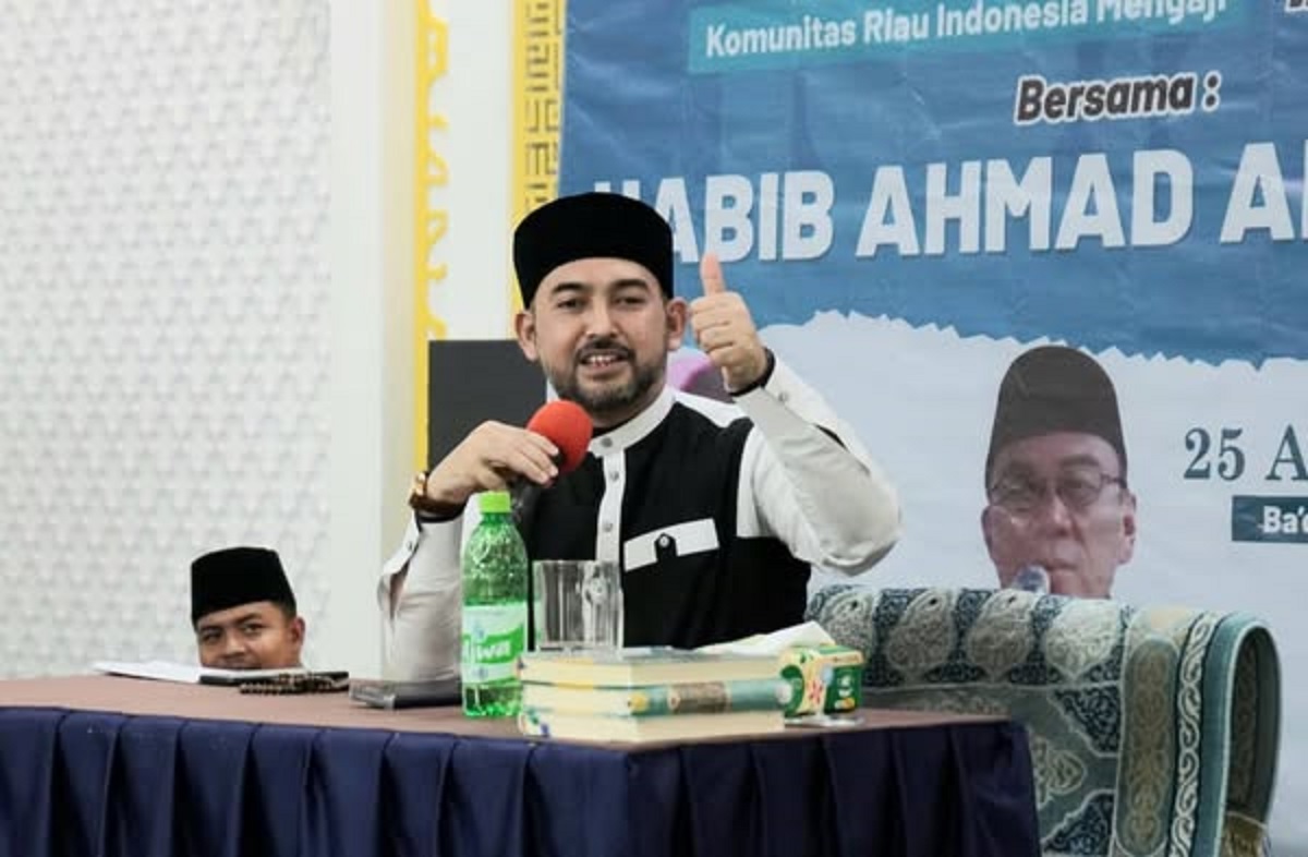 Habib Ahmad Al-Habsyi Dukung Program Smart Surau di Kota Padang