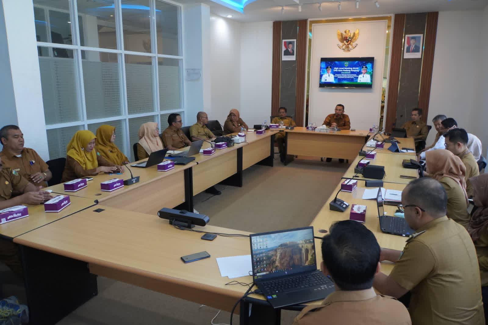 Sapi Kurban Presiden untuk Padang Panjang Disalurkan ke Masjid M Noer