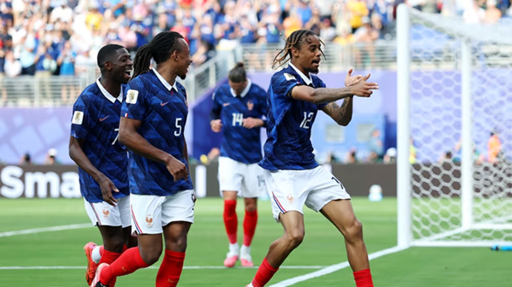 Prancis Hancurkan Swedia 3-0, Kylian Mbappe Borong Dua Gol!