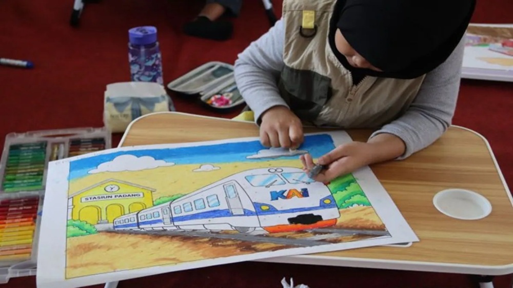 Lomba Mewarnai Digelar di Stasiun Padang untuk Peringati Hari Anak Nasional 2026