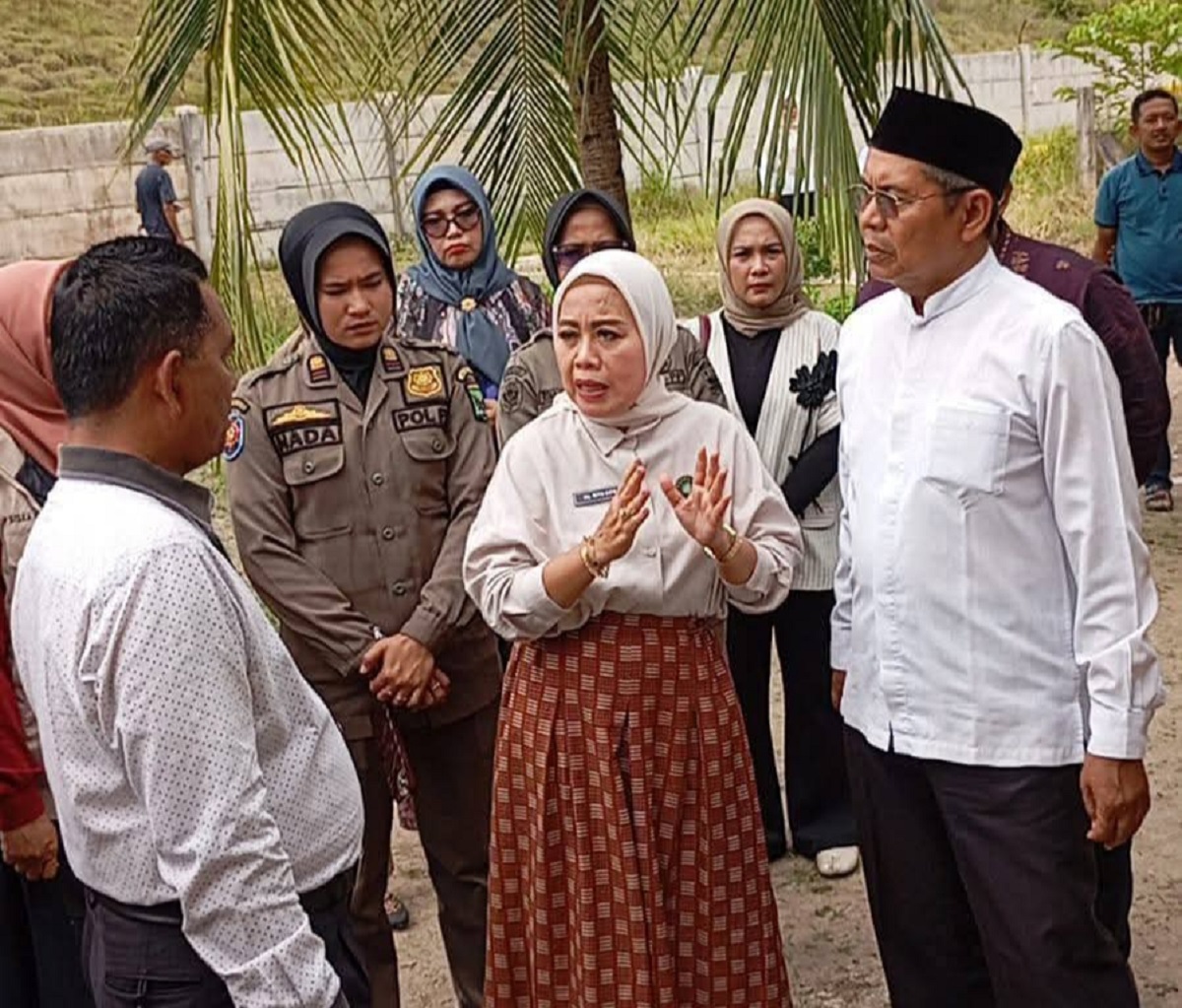 Ketua TP PKK Padang Pariaman Kunjungi Korban Pelecehan, Beri Dukungan Moril dan Bantuan