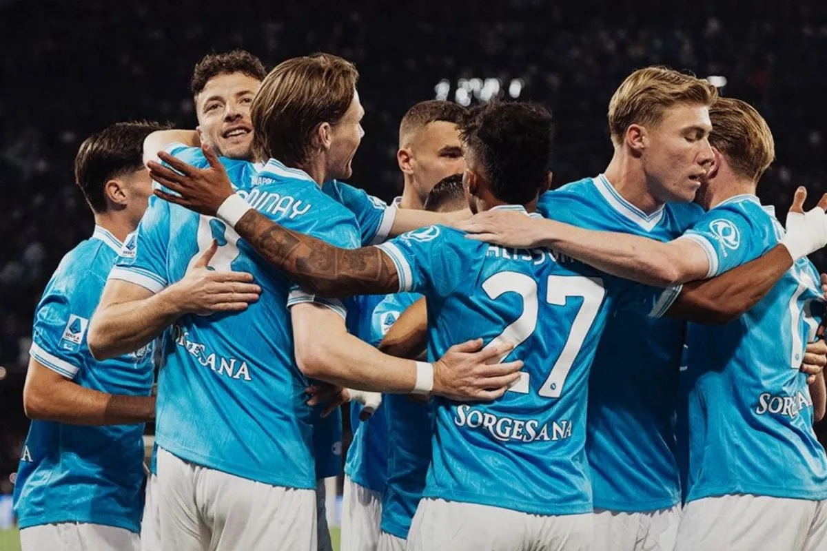 Napoli Bantai Cremonese 4-0: Il Partenopei Terus Tempel Inter Milan di Puncak Klasemen