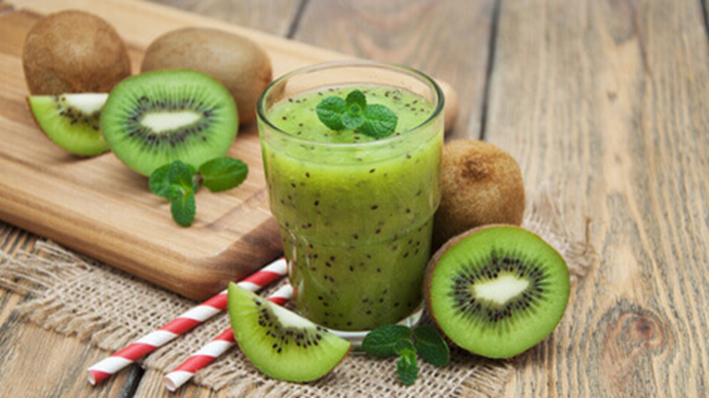 Smoothie Kiwi Bisa Bantu Atasi Sembelit, Ini Kandungan yang Mendukung Pencernaan