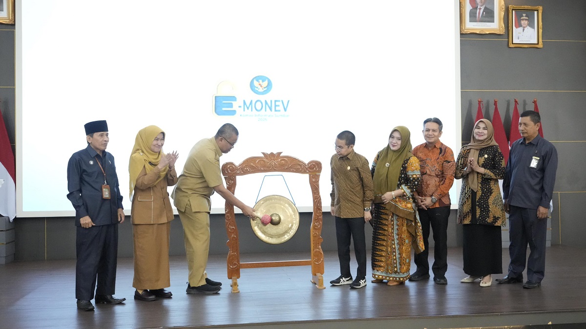 Transparansi Publik Diperkuat, Pemprov Sumbar Incar 30 Persen OPD Informatif di 2025g
