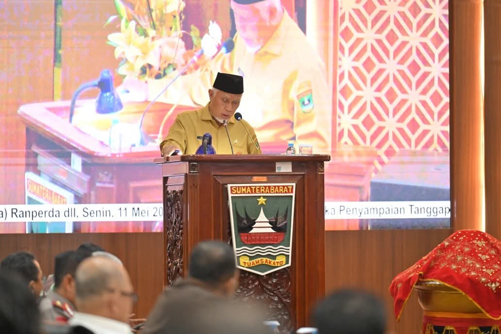 Gubernur Mahyeldi Tekankan Ranperda Harus Realistis dan Berdampak bagi Masyarakat