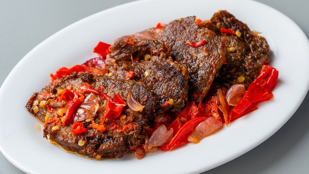 Resep Dendeng Balado Kering dan Renyah, Lengkap dengan Cara Membuatnya