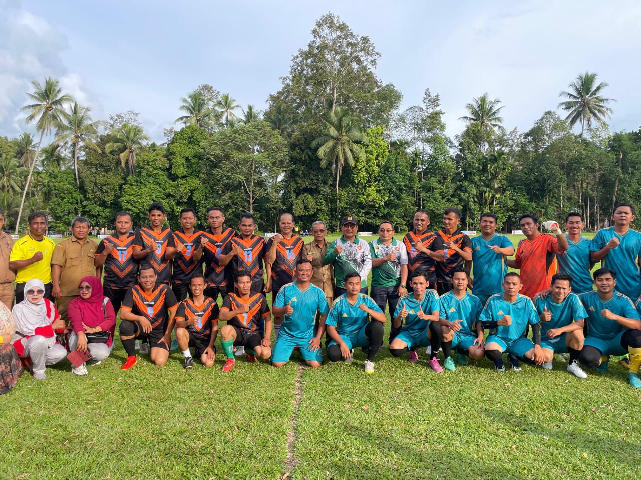 PGRI Padang Pariaman Gelar Turnamen Sepak Bola Antar Kecamatan di Koto Mambang