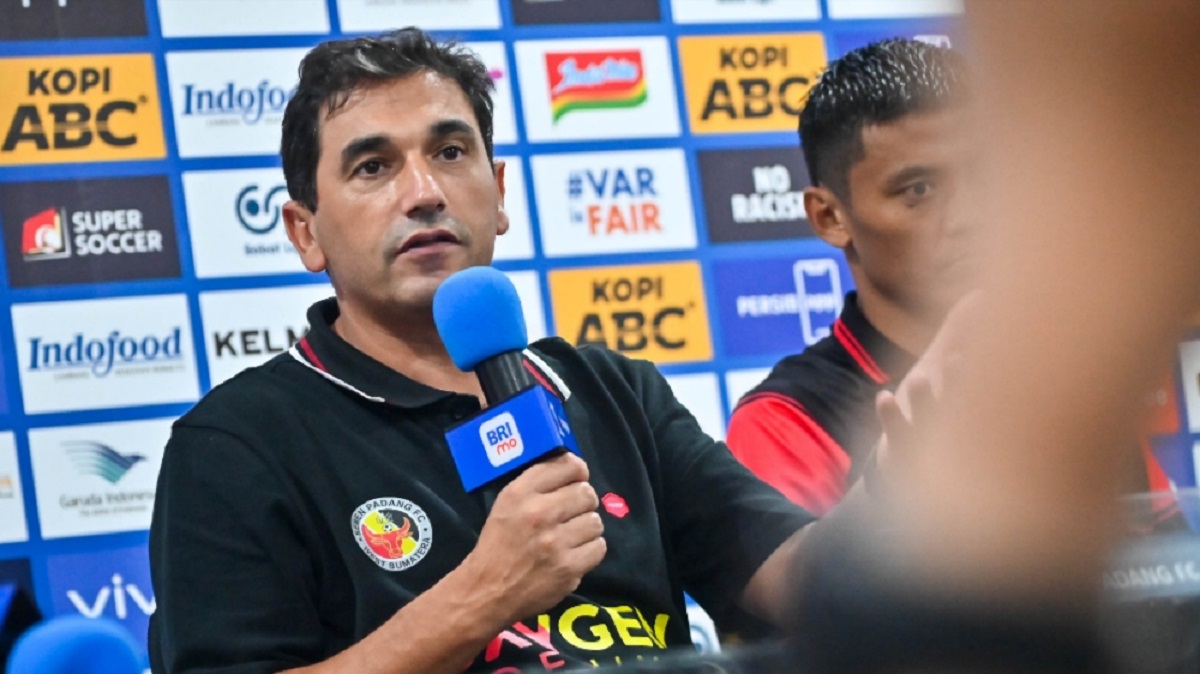 Almeida Fokus Target Kemenangan di Setiap Laga Semen Padang FC