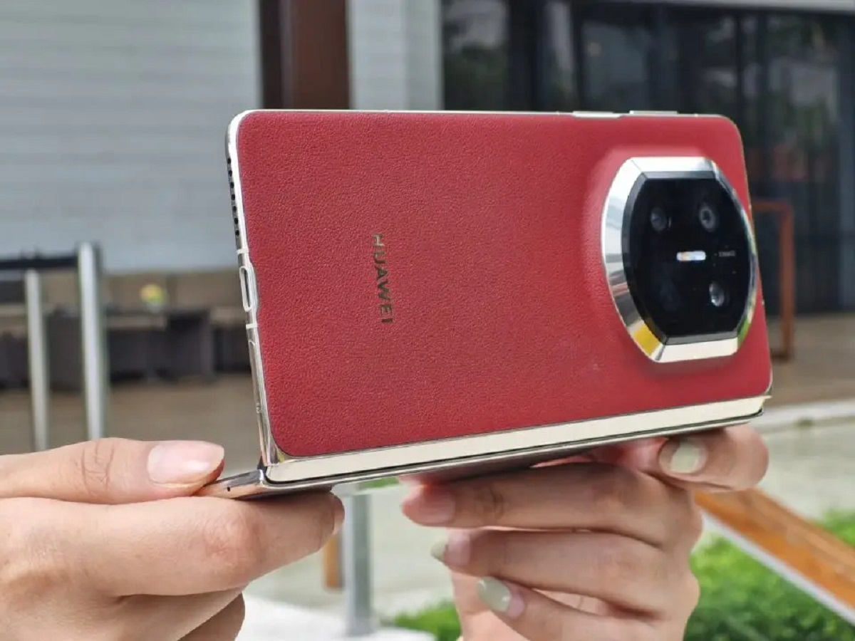 Huawei Mate X7 Debut di Indonesia, Andalkan Desain Ikonik dan Sertifikasi Tahan Air