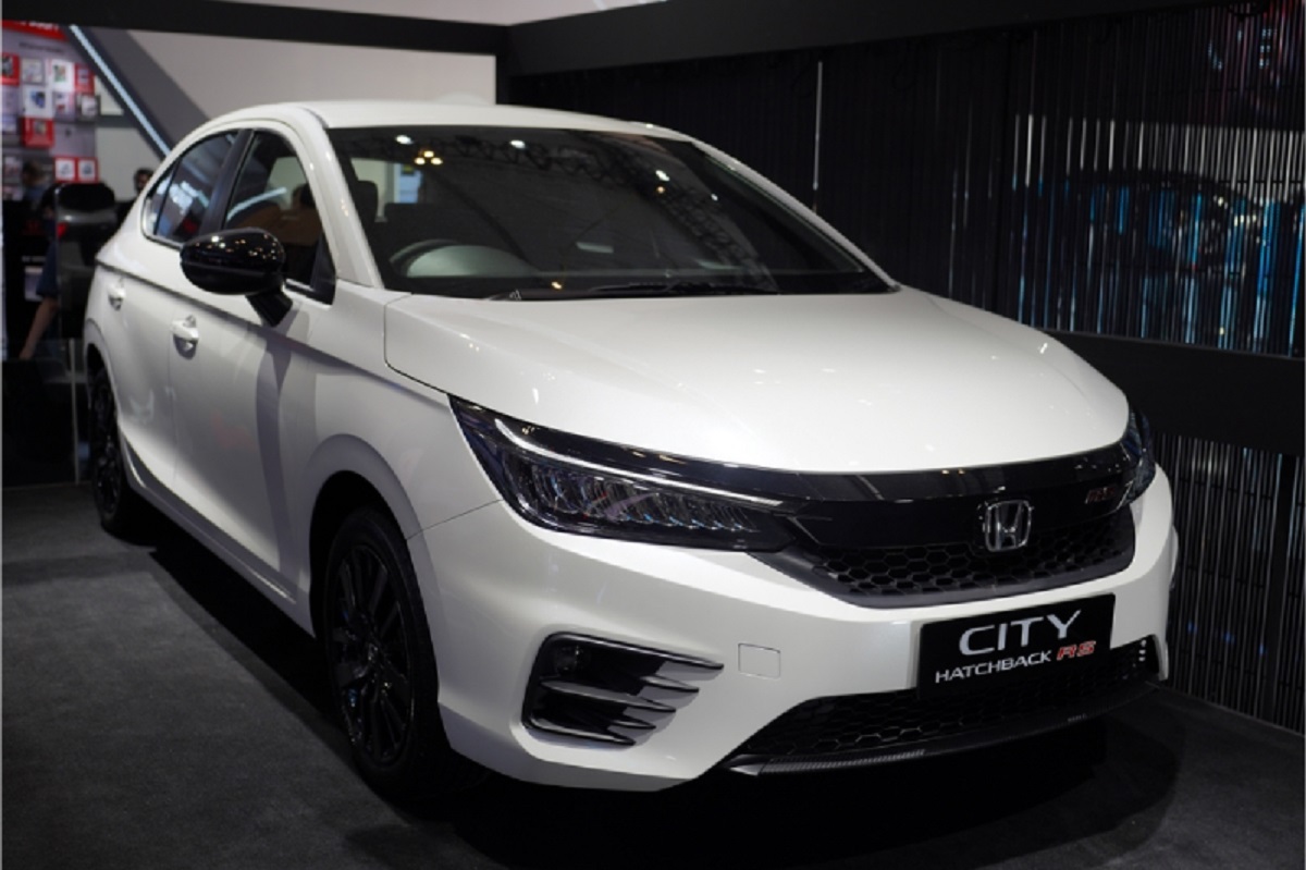 Berapa Harga Honda City Hatchback RS Sekarang? Ini Daftar Harga Baru & Bekas per Juni 2025