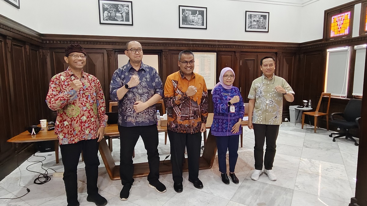 ADLGA 2025: Sekda Sumbar Tunjukkan Kepemimpinan Digital, Takedown 56 Aplikasi Tak Terpakai dan Percepat Pemban