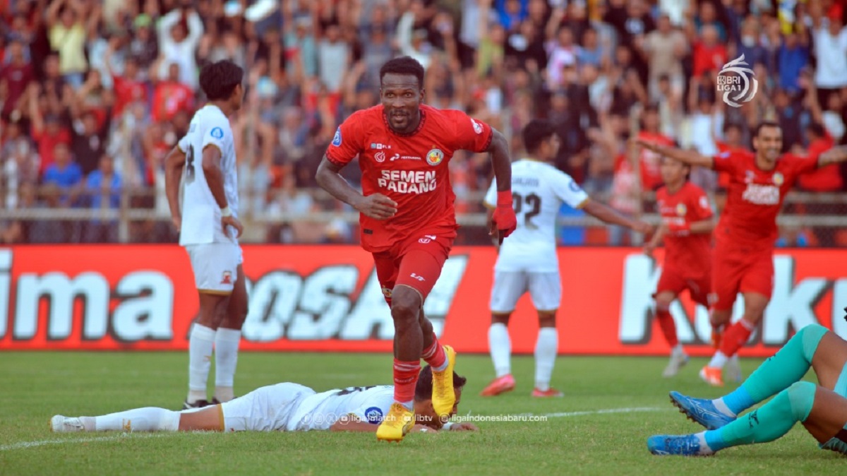 Pelatih Semen Padang Sambut Kemenangan Bermakna Kontra Madura United