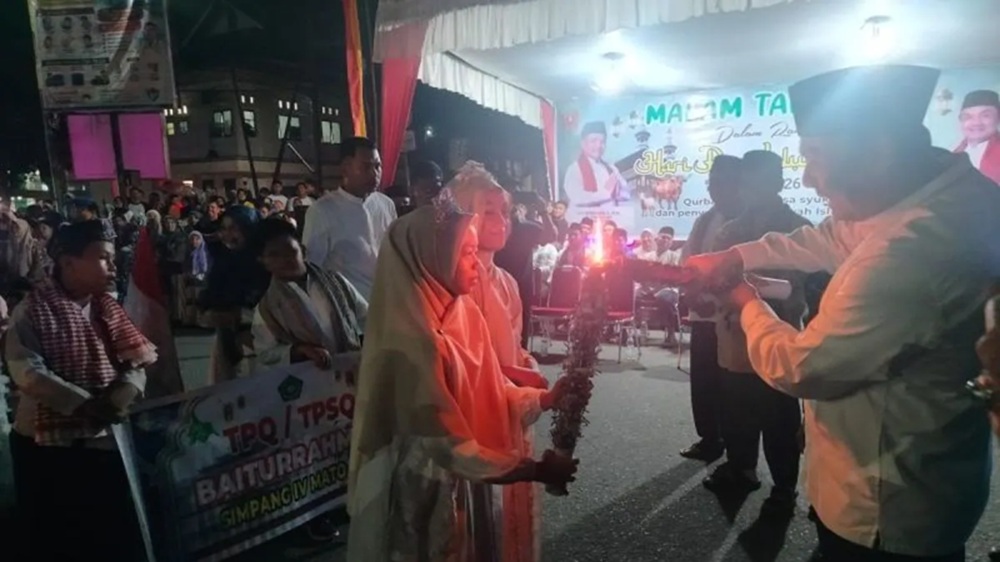 Pawai Takbiran Idul Adha di Kabupaten Agam Berlangsung Meriah
