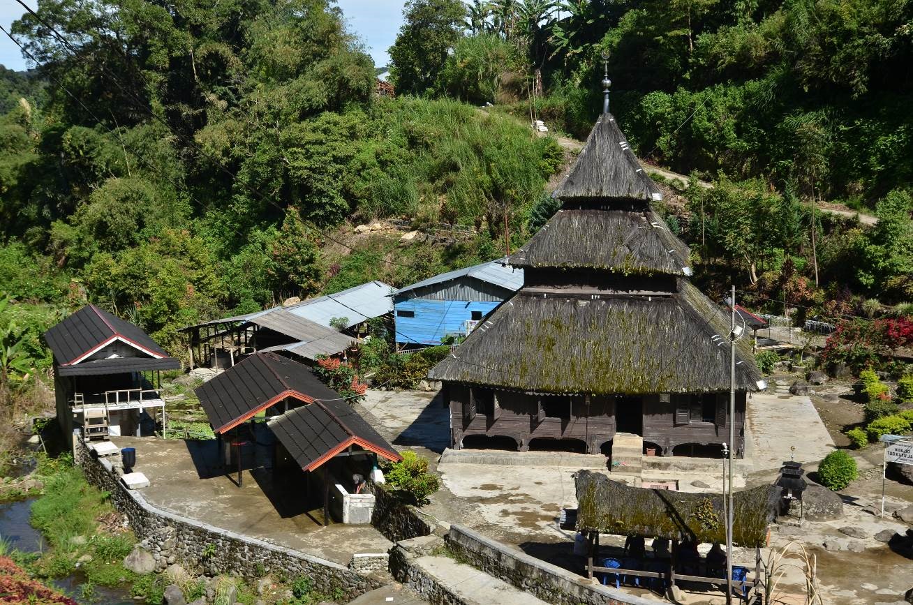 Indahnya Masjid Tuo Kayu Jao, Salah satu Masjid Tertua di Indonesia yang ada di Sumbar