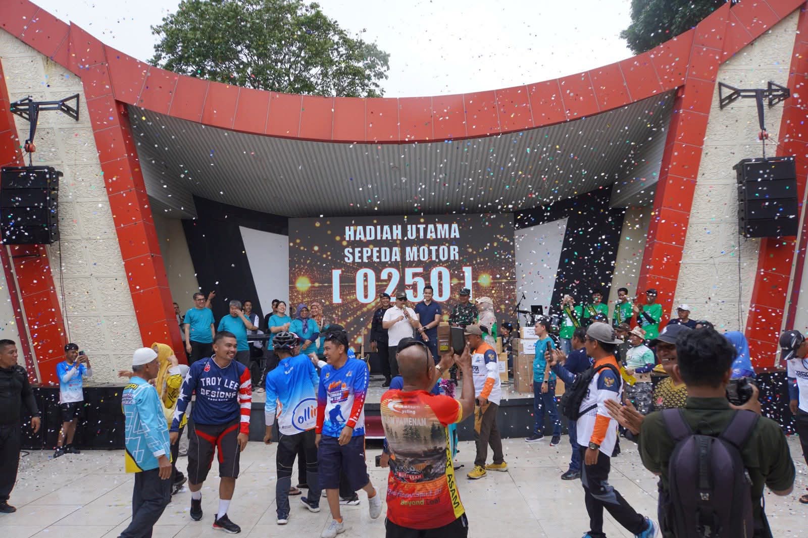 Gowes Fun Adventure Padang Panjang Ditutup Meriah, Doorprize Spektakuler Jadi Daya Tarik