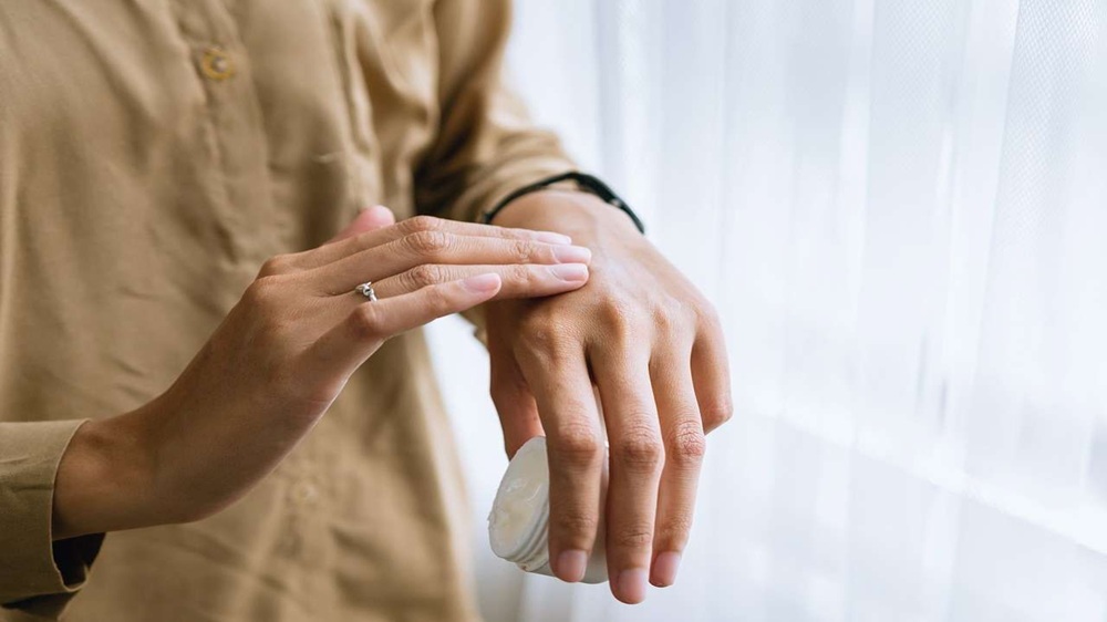 Tips Menjaga Kesehatan Kulit saat Musim Kemarau, Kemenkes Ingatkan Hal Penting