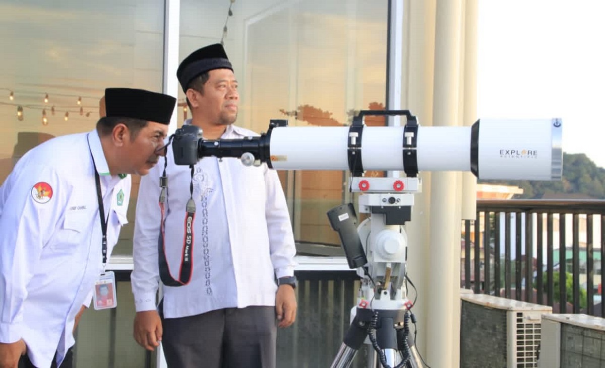 Penetapan Awal Dzulhijjah 1446 H, Kemenag Sumbar Gelar Pemantauan Hilal di Beberapa Lokasi