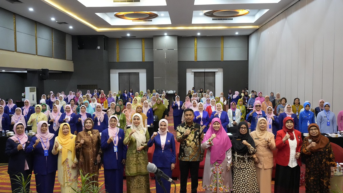 Perkuat Peran Strategis, Perempuan Sumbar Bahas Pembangunan Daerah di Musda BKOW XI