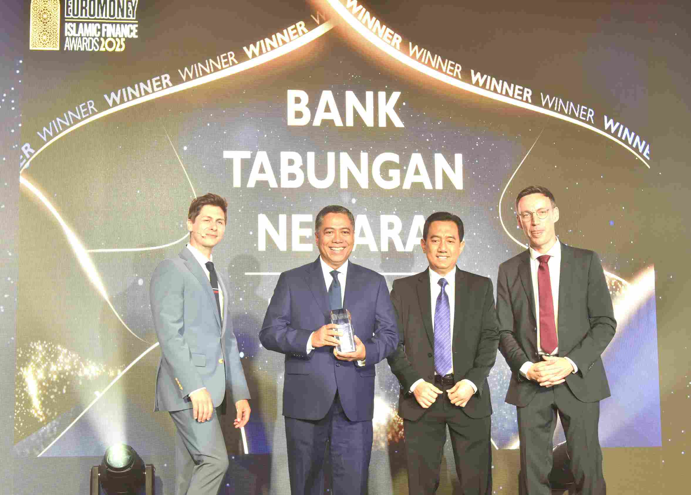 BTN Syariah Kembali Raih Penghargaan Internasional Best Islamic Bank 2025