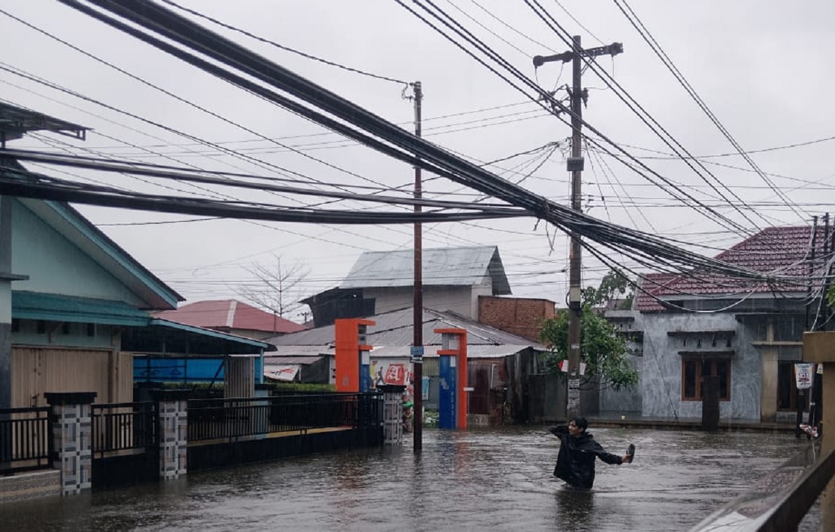 Bencana Sumbar 2025: 98 Meninggal, 93 Hilang, dan Ribuan Warga Terdampak