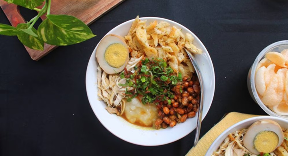 Ini Cara Membuat Bubur Ayam Gurih dan Lezat