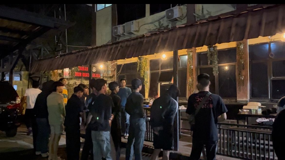 Polisi Pulangkan 20 Suporter Persikas Setelah Pendataan Lengkap