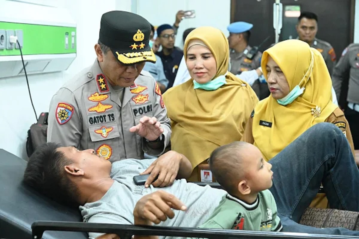 Kapolda Sumbar Tinjau Lokasi Kecelakaan Maut Bus ALS di Padang Panjang, 12 Tewas dan Puluhan Luka