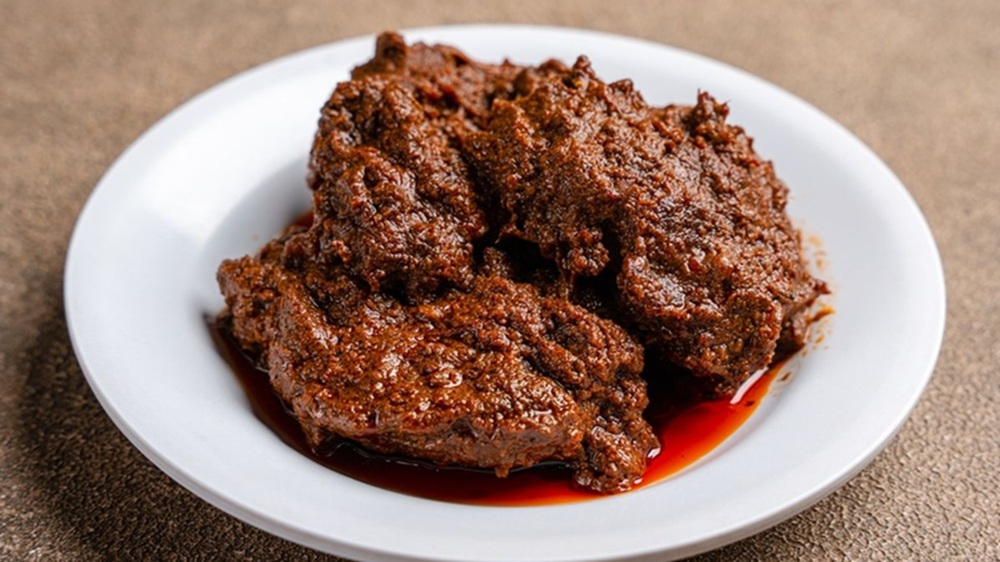 10 Tips Memasak Rendang, Dijamin Empuk dan Gurih!