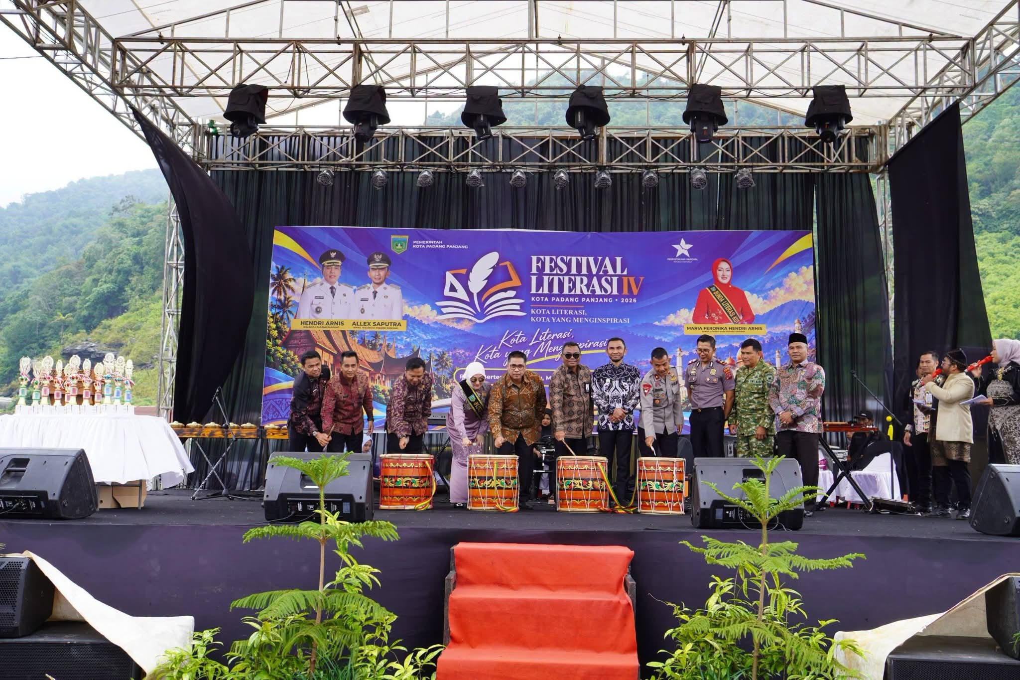 Festival Literasi IV Padang Panjang Resmi Digelar di Lapangan Bancalaweh hingga 31 Oktober 2026