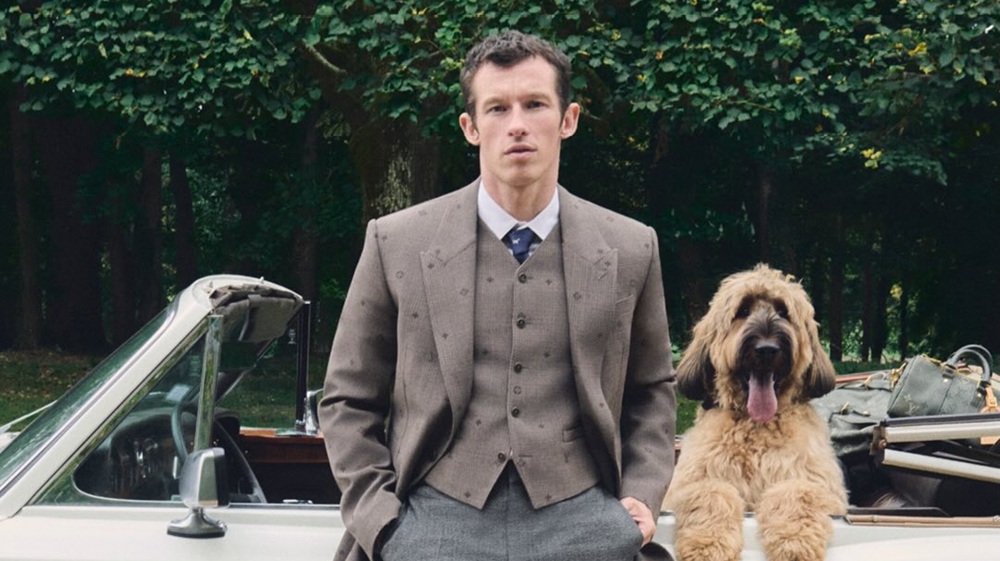 Callum Turner Buka Suara Soal Rumor Perankan James Bond 007