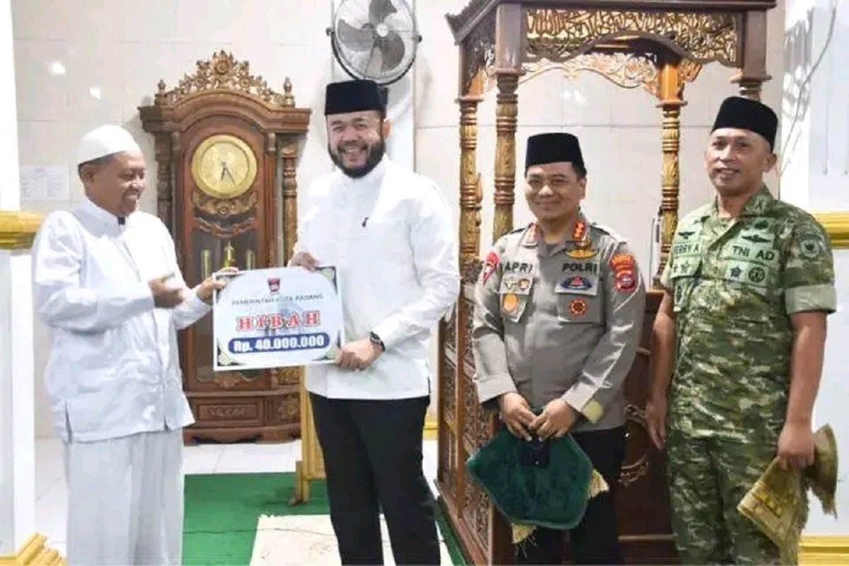 Pemkot Padang Terjunkan 4 Tim Safari Ramadan ke 49 Masjid dan Musala