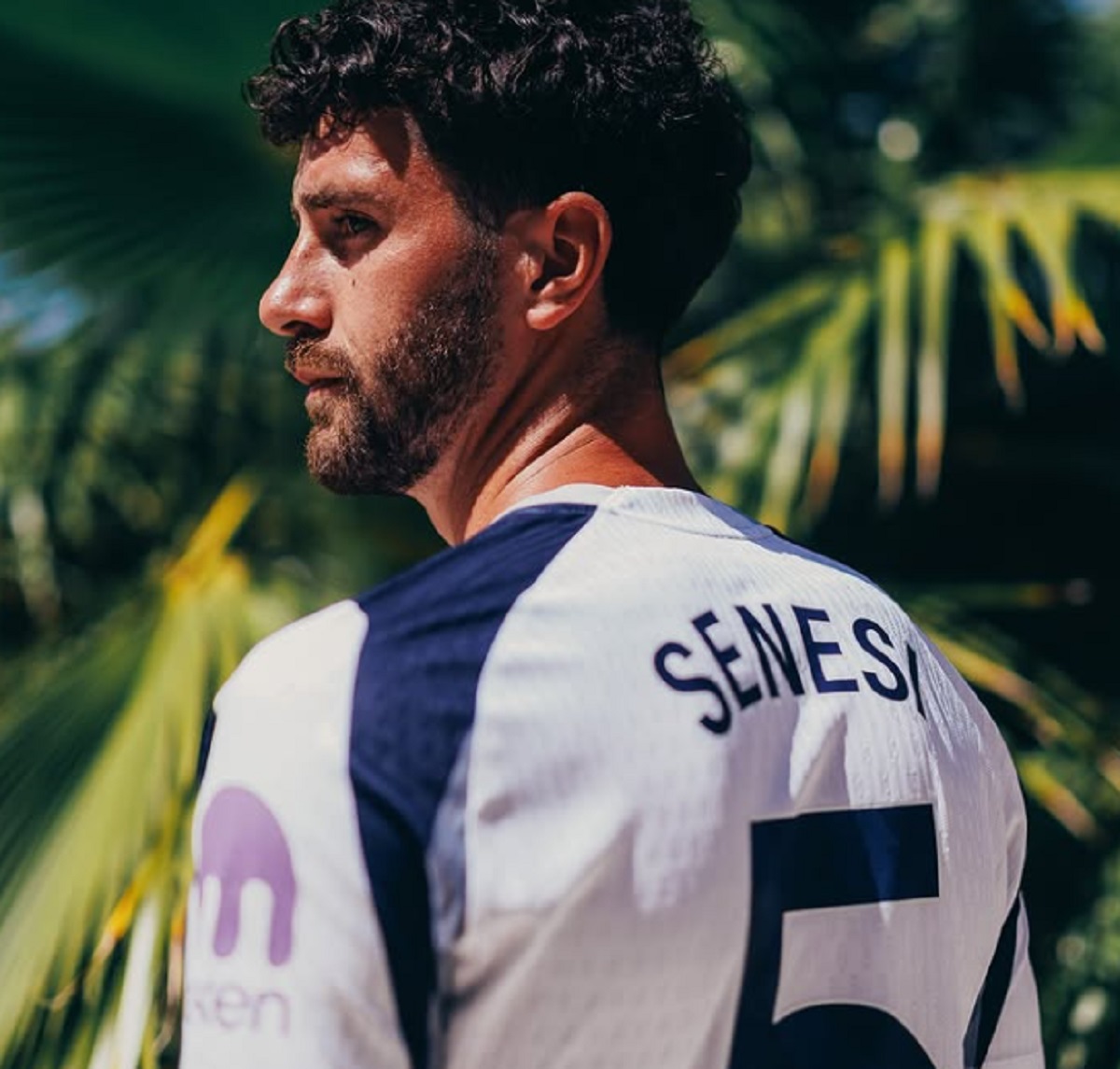 Resmi! Tottenham Datangkan Marcos Senesi Secara Gratis