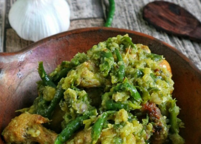 Resep Ayam Cabai Hijau yang Pedas, Gurih, dan Bikin Nambah Nasi