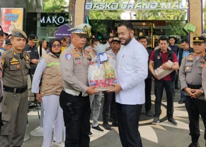 Wali Kota Padang Pantau Pos Terpadu Lebaran 2026, Pastikan Fasilitas dan Personel Siap
