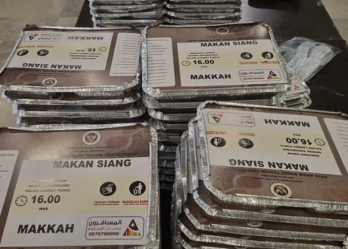 Kemenhaj Pastikan Jutaan Paket Makanan Siap Santap untuk Jemaah Haji saat Armuzna