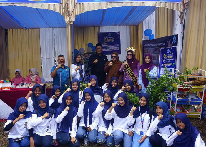 Buka Festival Literasi Pasbar 2026, Wabup M. Ihpan Dorong Generasi Kritis dan Berdaya Saing