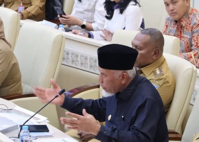 Ikuti RDP Komisi II DPR RI, Gubernur Mahyeldi Tegaskan Aset Daerah Harus Beri Manfaat Nyata
