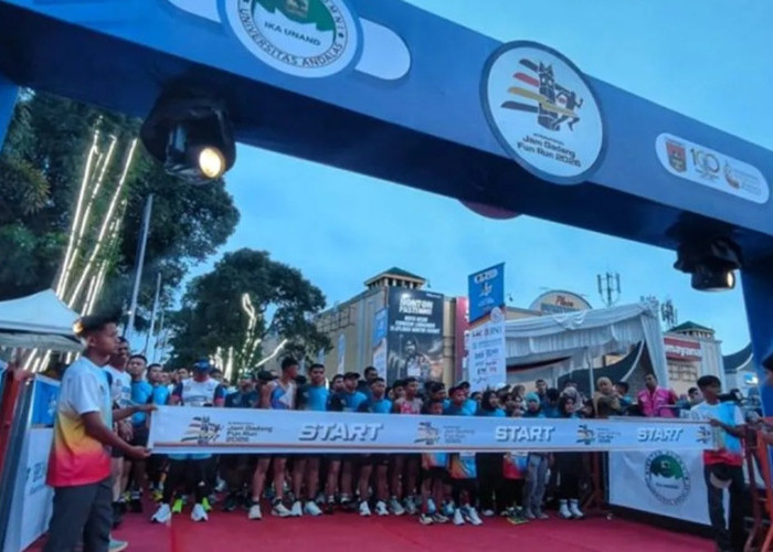 Sukses! Jam Gadang Fun Run 2026 Diikuti Ribuan Pelari di Bukittinggi