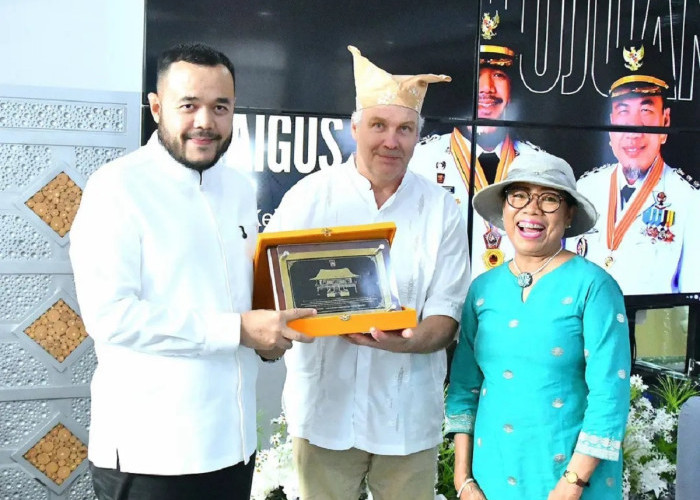 Wali Kota Fadly Amran Perkuat Kerja Sama Pendidikan Padang-Finlandia Lewat Program YARI