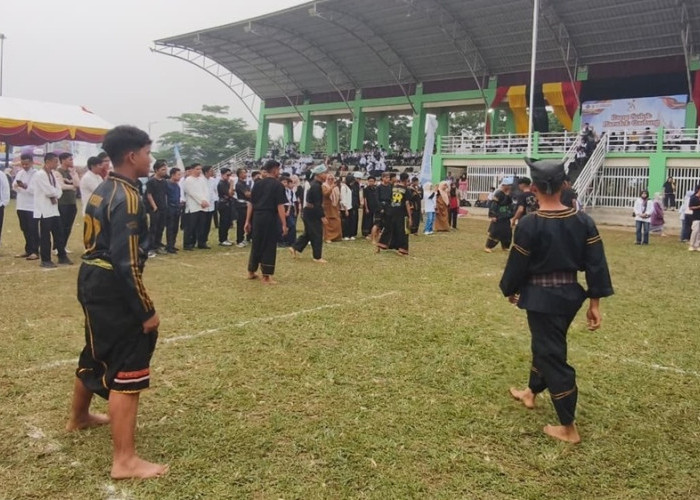 Permainan Galah Ramaikan RSBG 2026 di Solok, Tradisi Anak Nagari Perkuat Kebersamaan